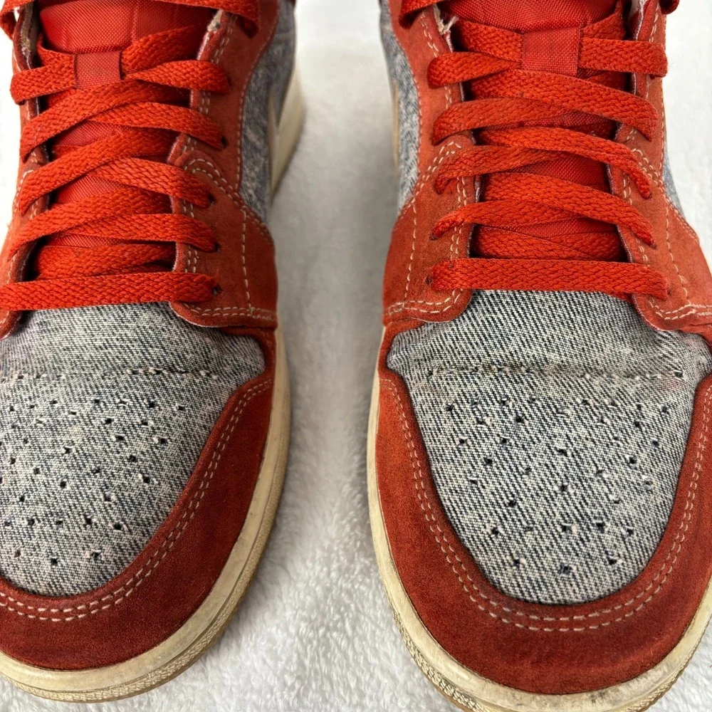 Nike Air Jordan 1 Mid SE Men's Size 10 US DM4352-600 Denim Red‎ Cinnabar Hemp